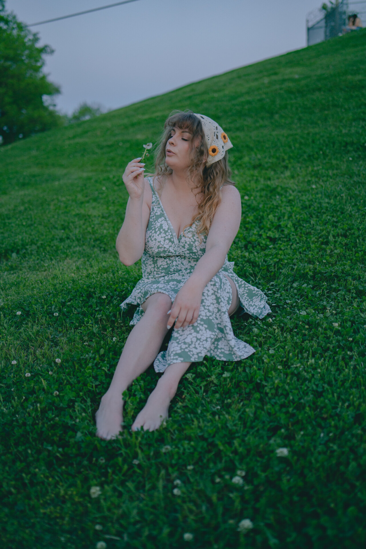 becca_flower_outdoors